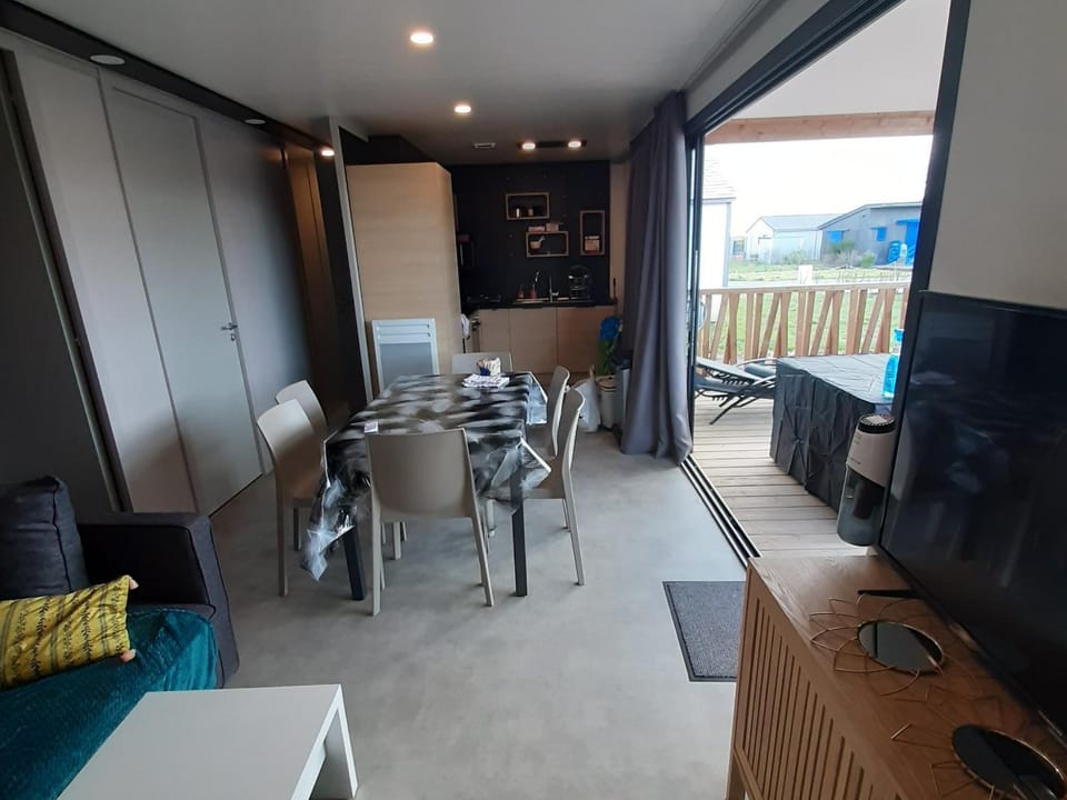 Chalet 3 chambres avec terrasse dans cadre verdoyant - FR-1-783-3 Chalet in Brittany