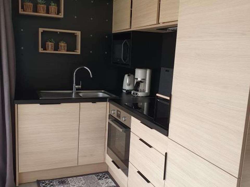 Chalet 2 chambres avec terrasse et climatisation près du Golfe du Morbihan - FR-1-783-19 Chalet in Brittany