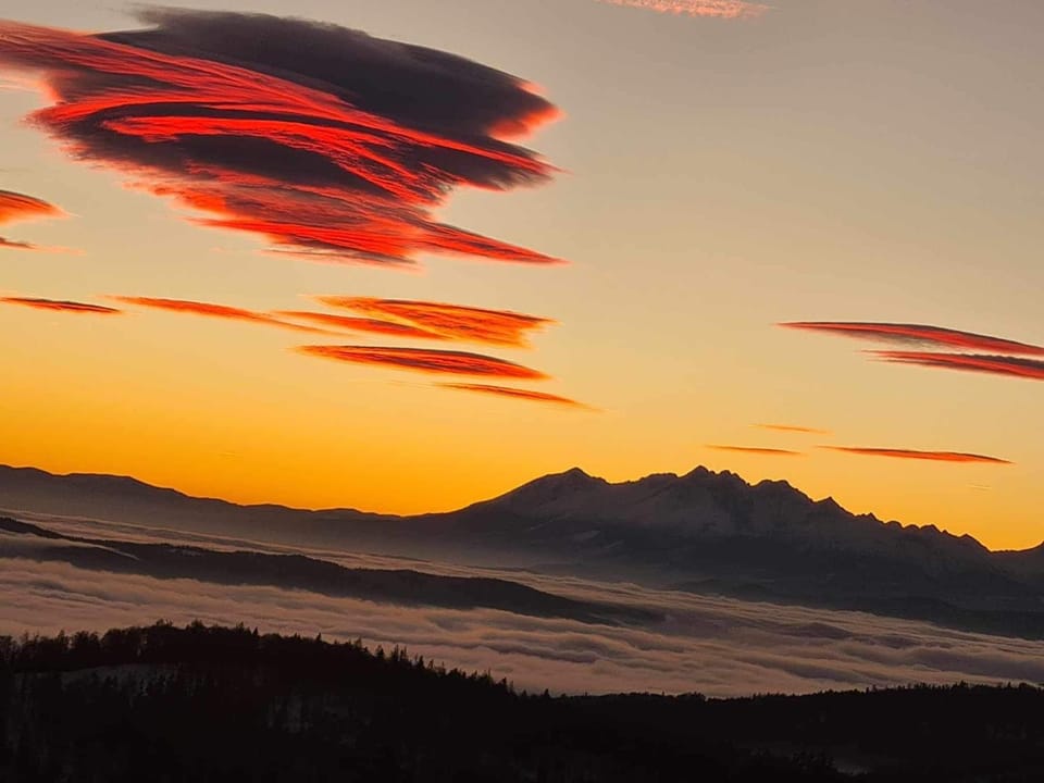 Natural landscape, Mountain view, Sunset