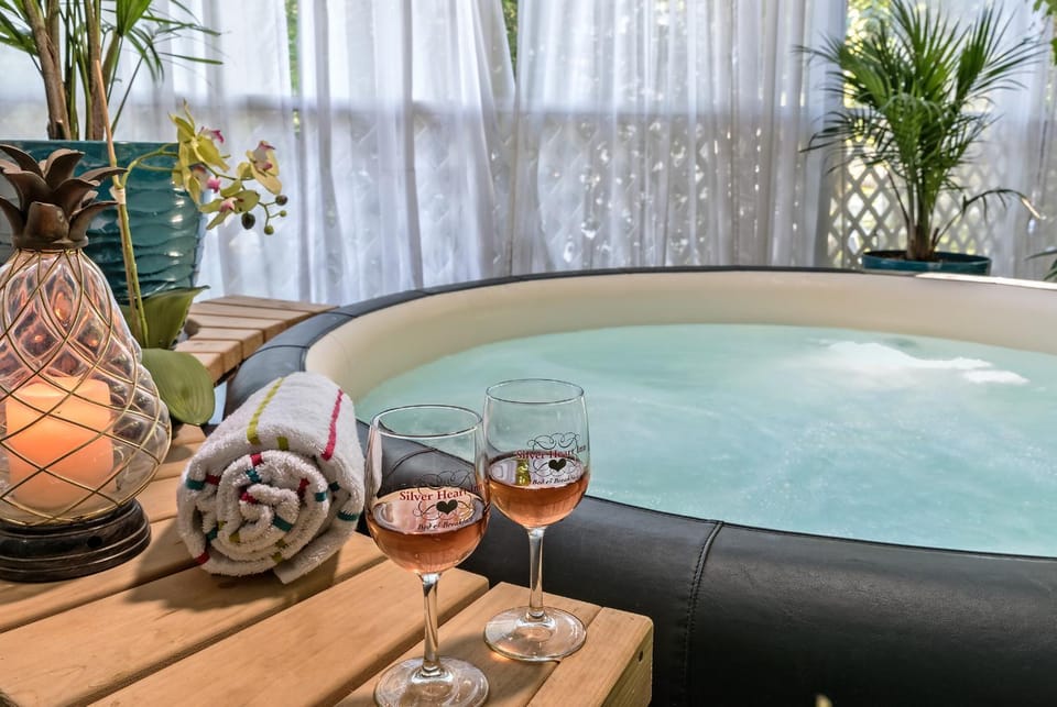 Patio, Hot Tub, Hot Tub