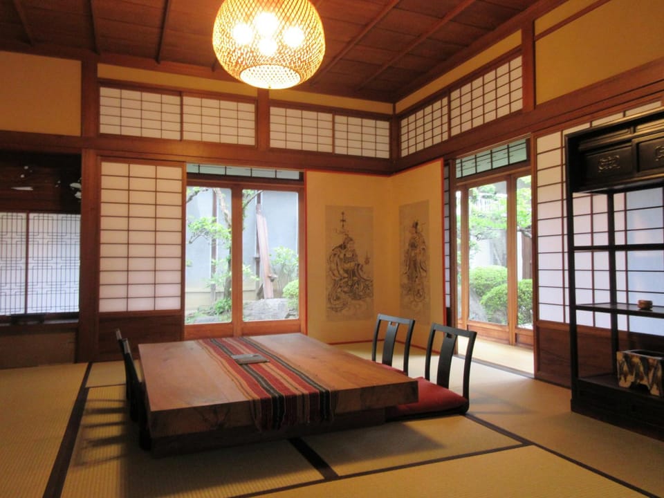 Living room, Photo of the whole room, Seating area