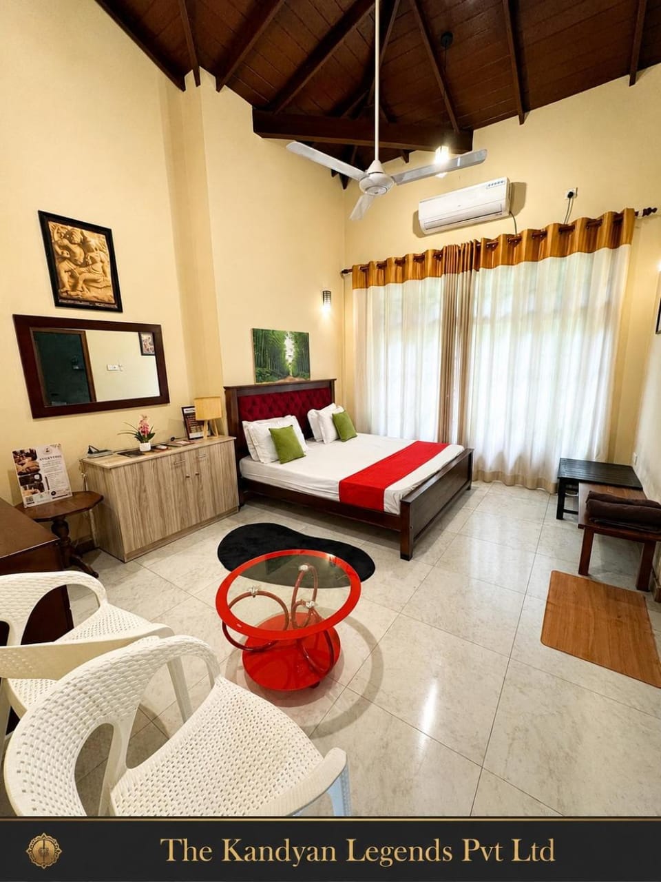 The Kandyan Legends Bed and Breakfast in Kandy
