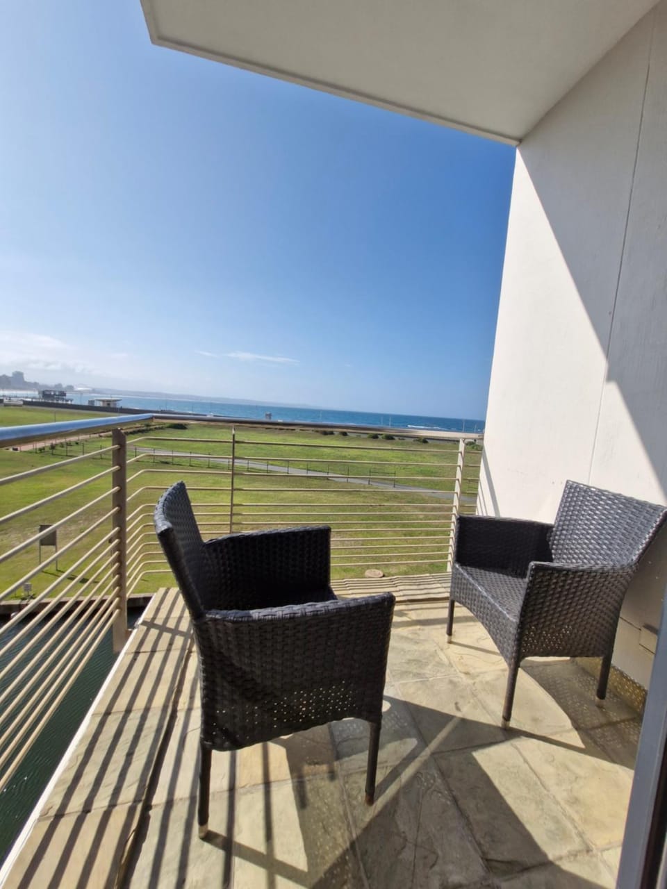 Accommodation Front - Ocean View 2 Sleeper Apartment in Durban