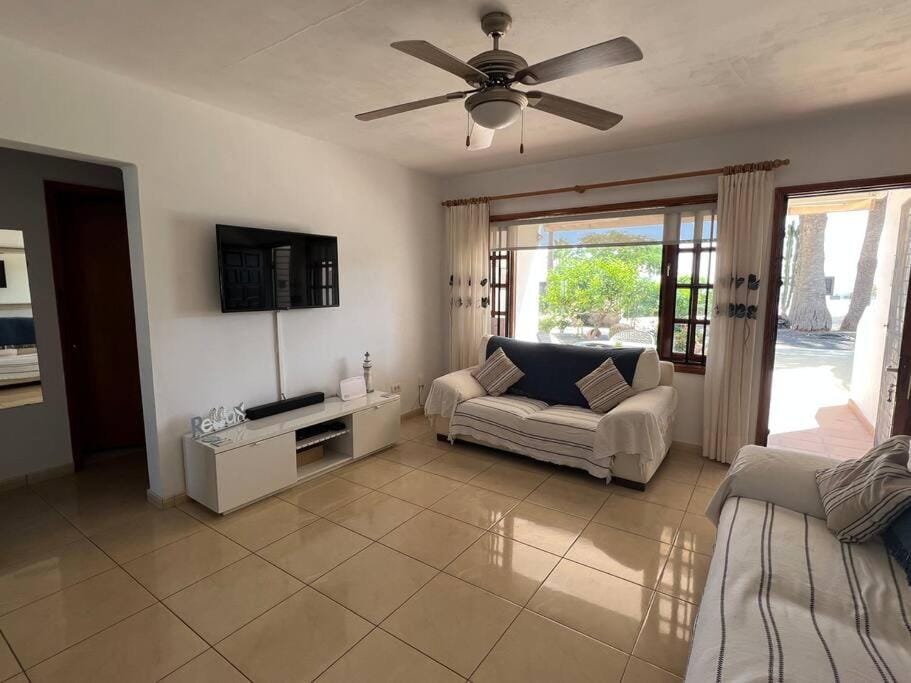 Casa Mo, 2 bedroom apartment close to the beach Apartment in Puerto del Carmen