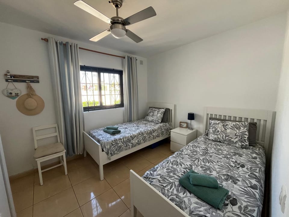Casa Mo, 2 bedroom apartment close to the beach Apartment in Puerto del Carmen