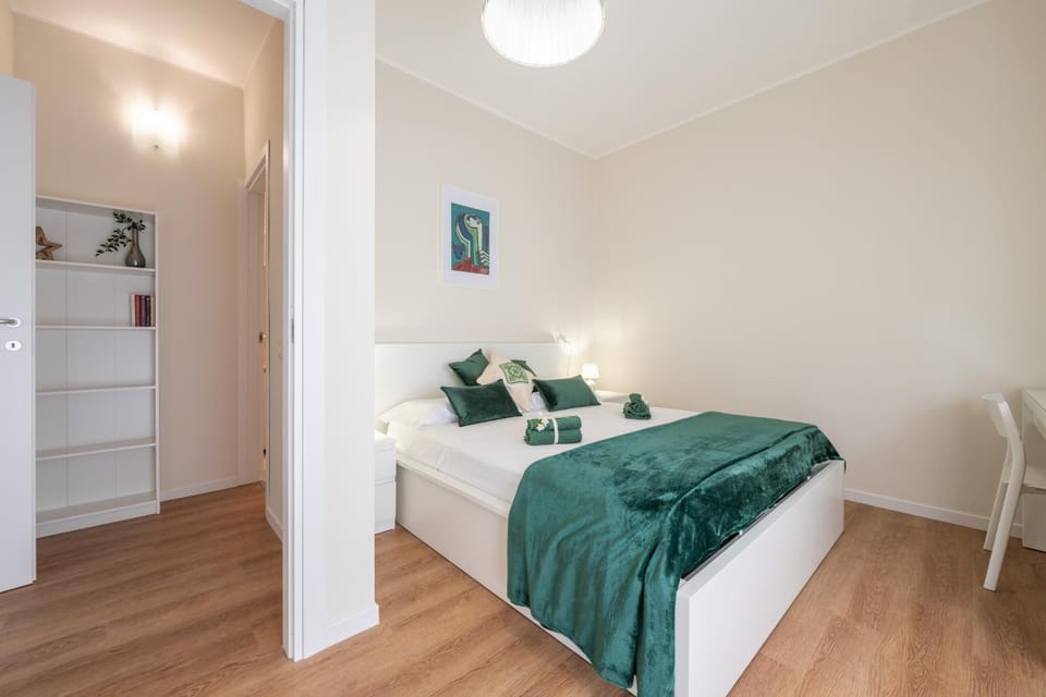 Living room, Bedroom