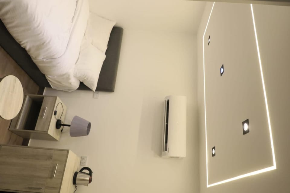 لوكاندة الحصري أكتوبر motel elhosary Apartment hotel in Egypt