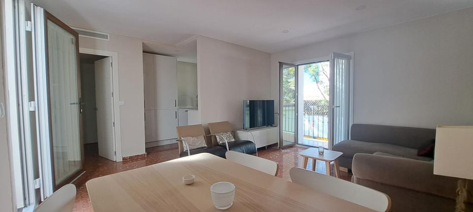 Balcony/Terrace, Seating area, Dining area