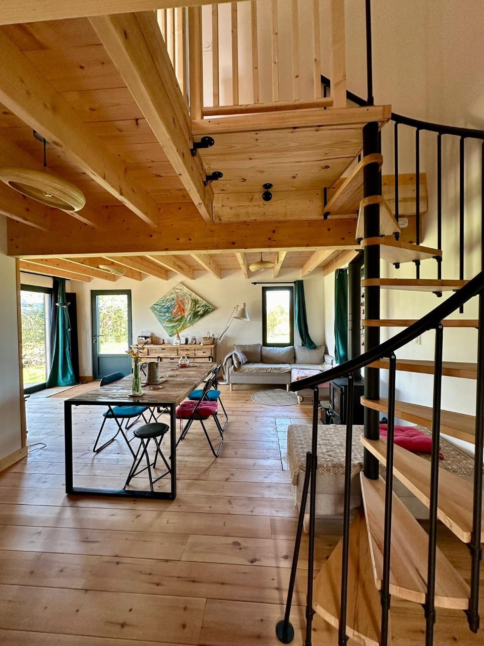 Living room, Dining area