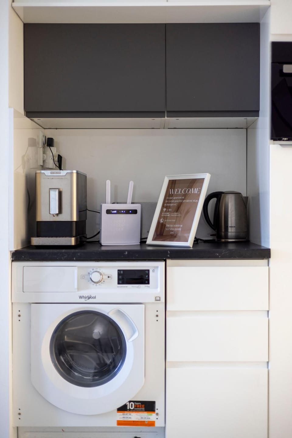 Coffee/tea facilities, Kitchen or kitchenette, minibar, pet friendly, washing machine