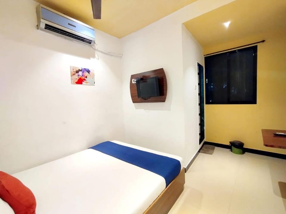 Hotel Aspen - Nr Mumbai Airport Hotel in Mumbai