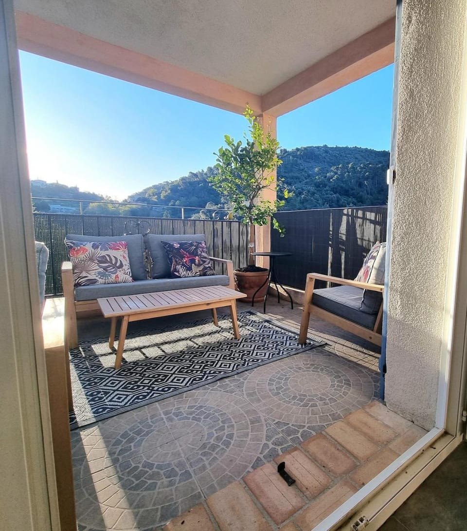 Patio, Natural landscape, View (from property/room), Mountain view