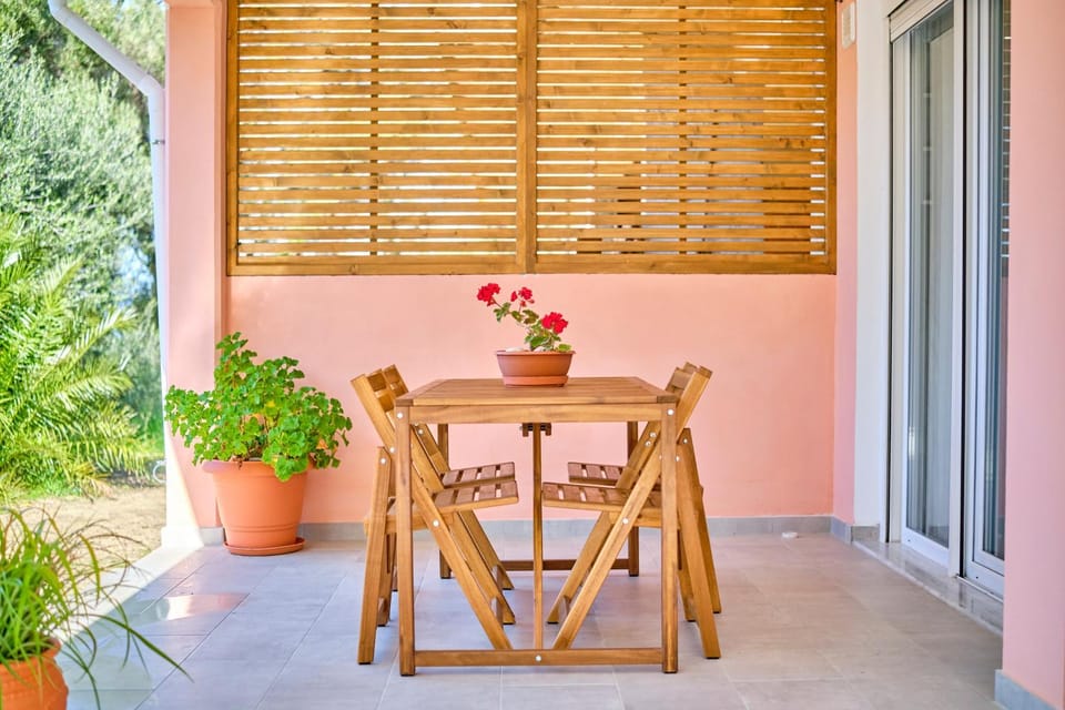 Patio, Balcony/Terrace