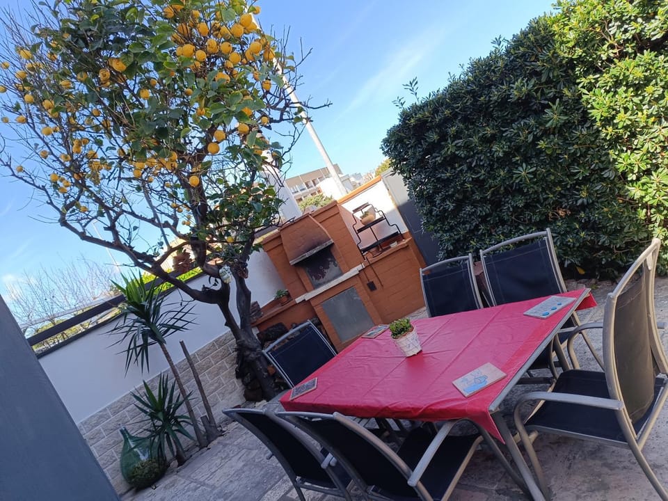 Property building, Garden