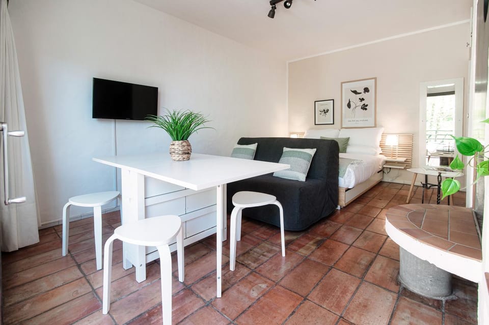 Sureggio 2 by Quokka 360 - Cozy Studio in Residence with Shared Pool Apartment in Lugano