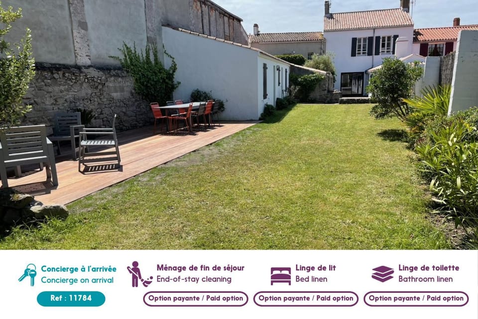 Patio, Garden, Garden view