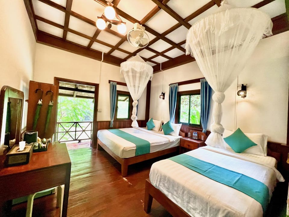 Bed, Living room, River view, furniture