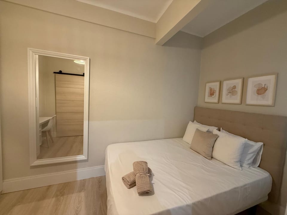 Bed, Photo of the whole room, Bedroom, towels, wardrobe