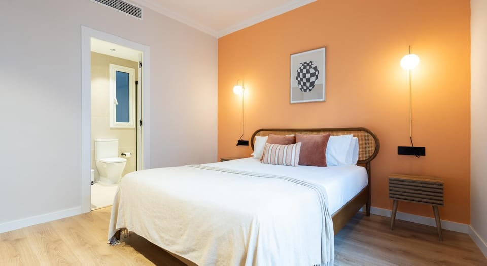 Bed, Bedroom