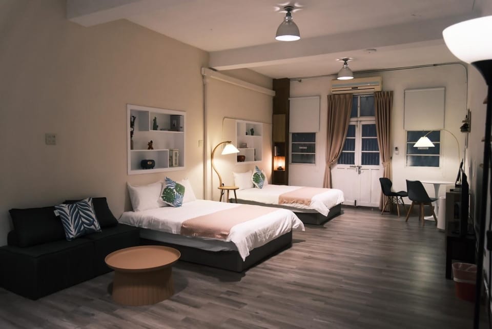 Photo of the whole room
