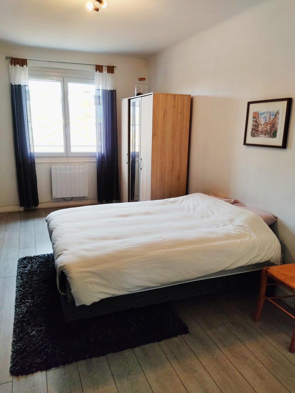 T3 Bron, limite Lyon 3e. Proche périphérique, hôpitaux et transports. Apartment in Villeurbanne