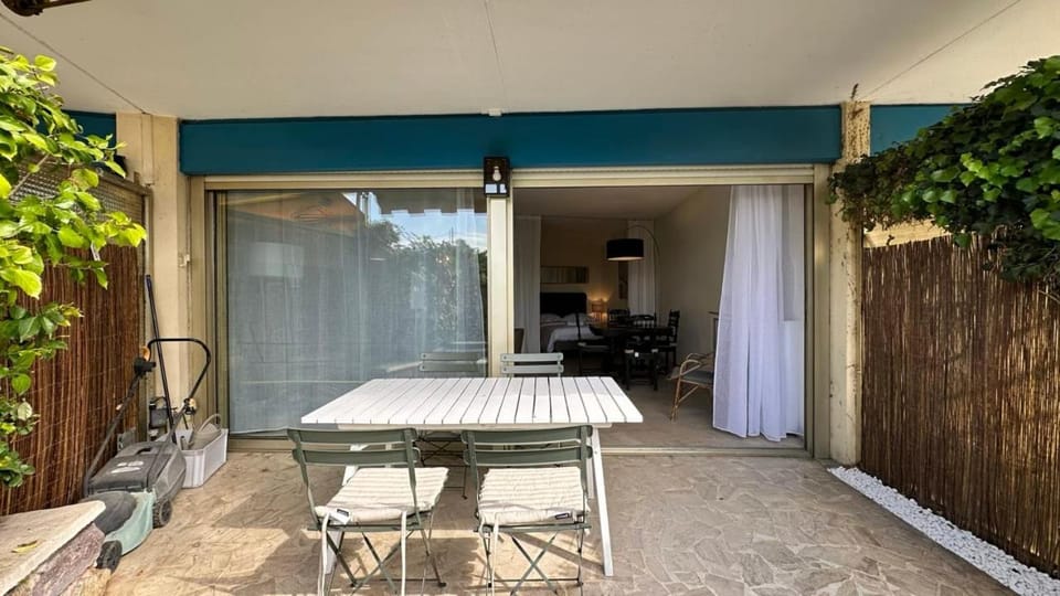 Patio, View (from property/room), Dining area