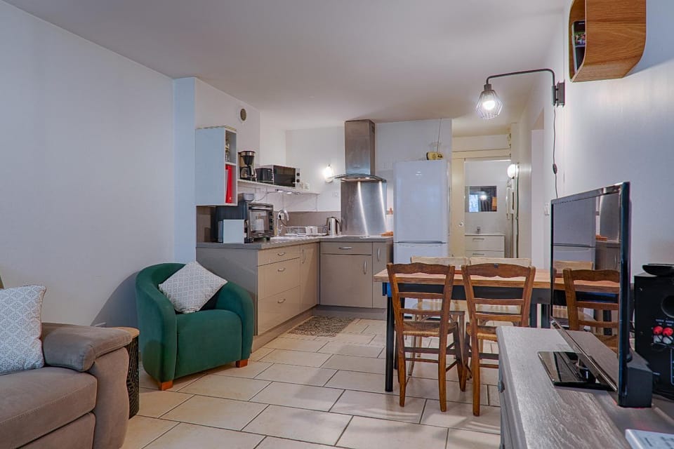 Property building, Living room