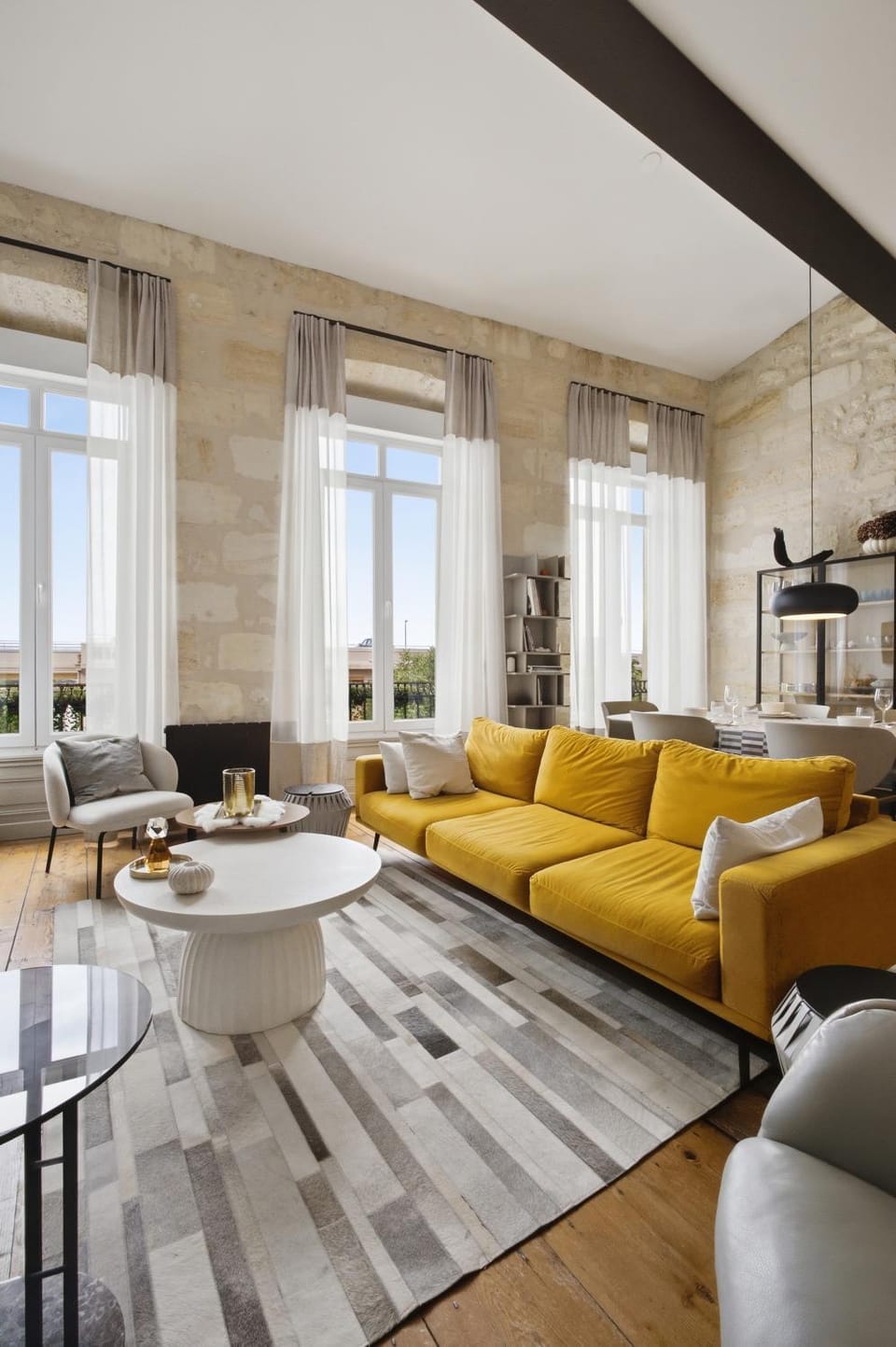 Living room, air conditioner