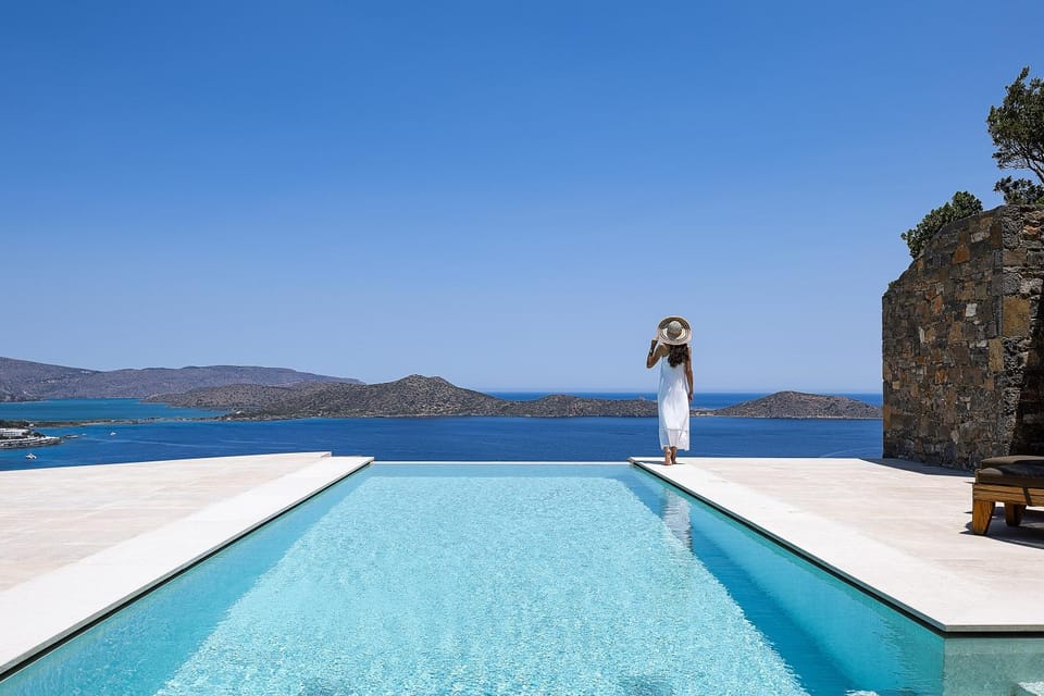 Sea view, sunbed