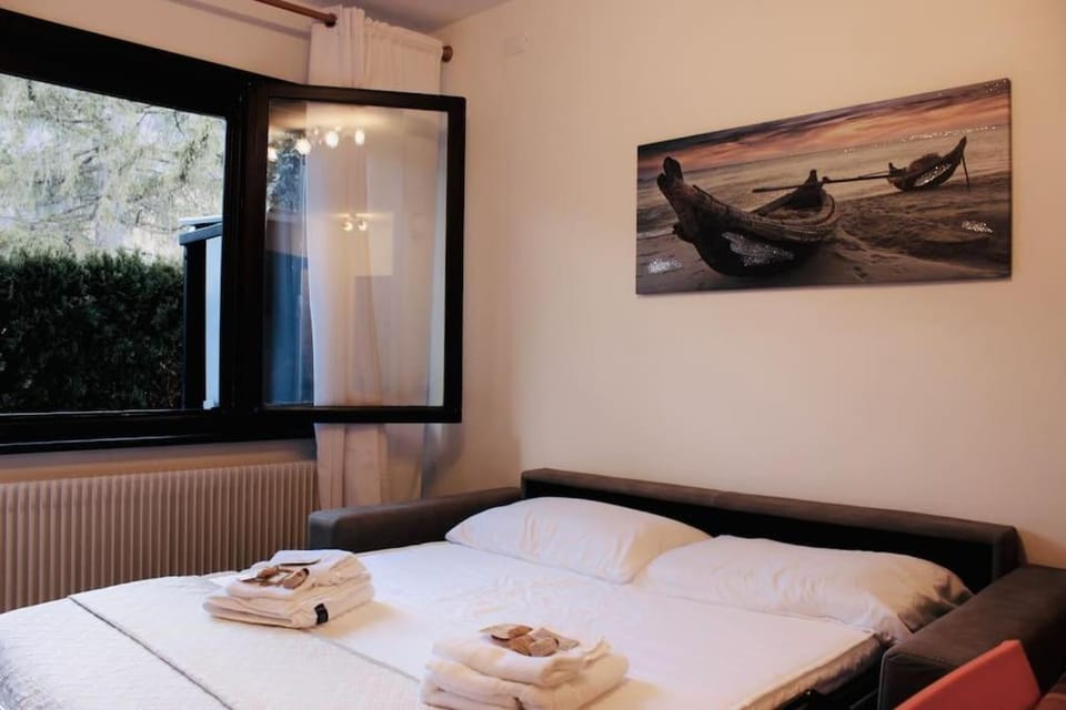 [Fronte lago]ResidenceGarden, moderno appartamento Apartment in Trentino-South Tyrol
