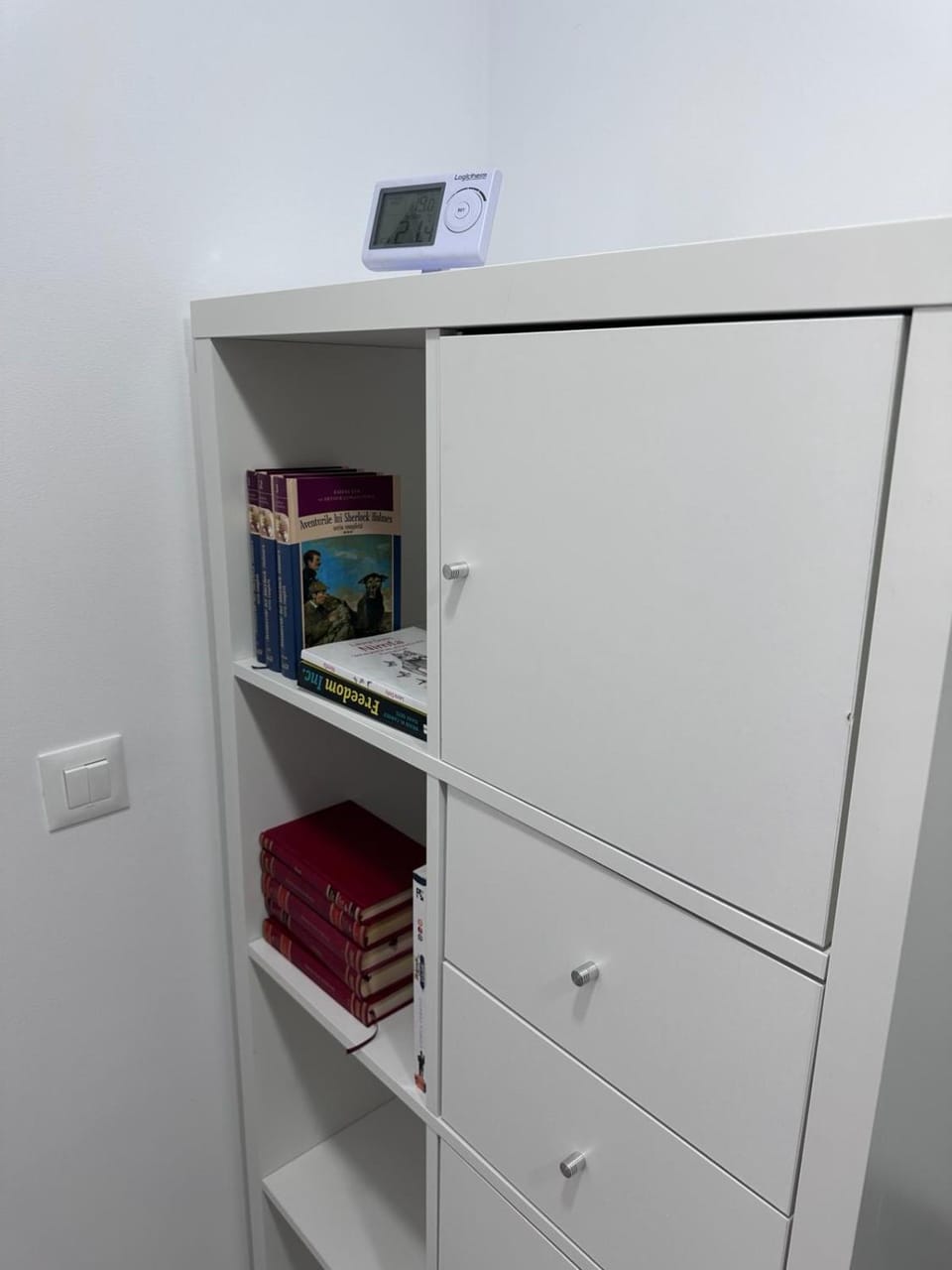 Library, wardrobe