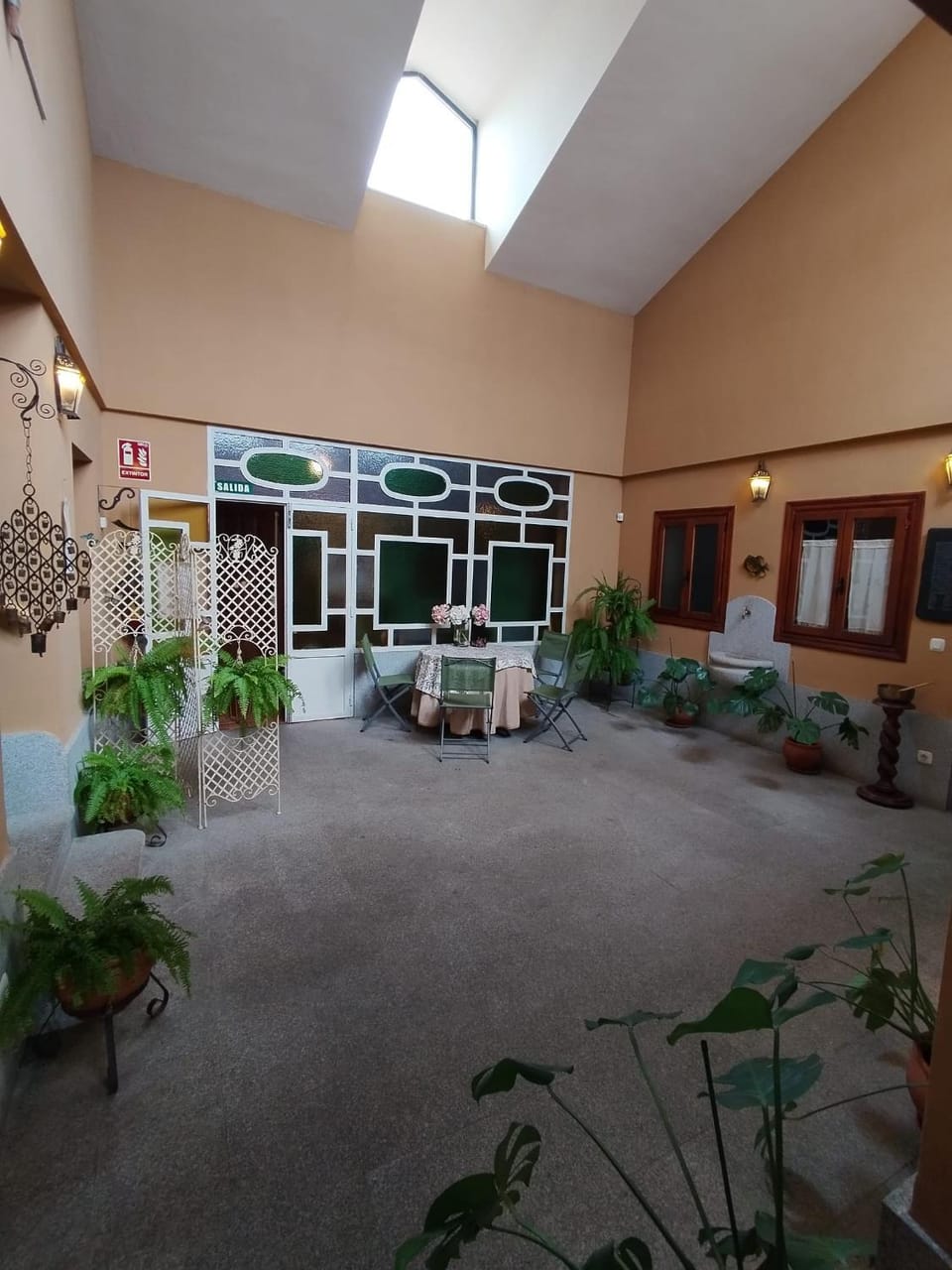 Patio, Inner courtyard view