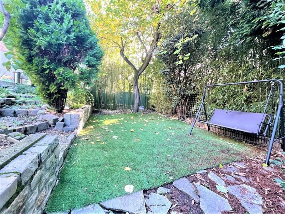 Villa, centre-ville, Paris, Disneyland, Ascenseur, Parkings Villa in Nogent-sur-Marne