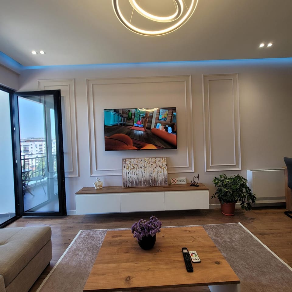 TV and multimedia, Living room, Seating area