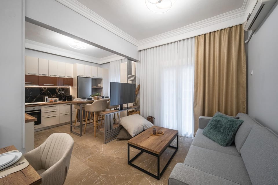 Kitchen or kitchenette, Living room, oven, stove