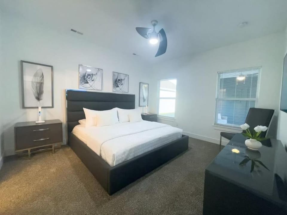 Majesty - Work Friendly & Near Downtown House in Jeffersonville