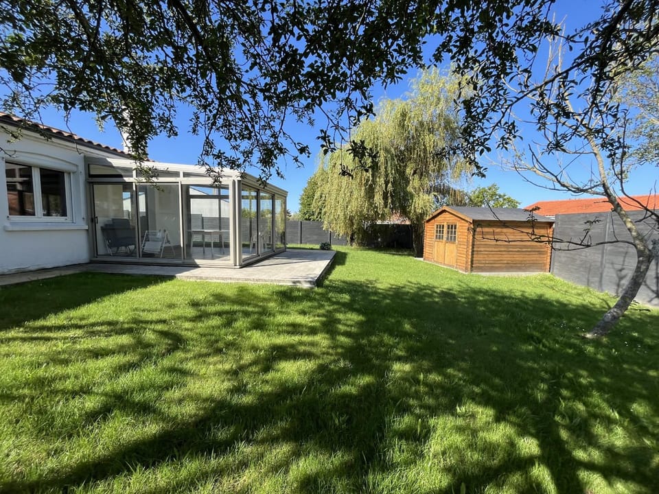 Patio, Garden, Garden view