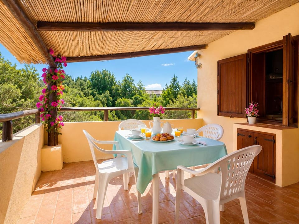 View (from property/room), Balcony/Terrace