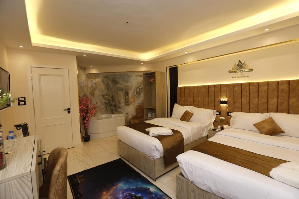 Bed, Hot Tub, Bathroom, TV and multimedia, Living room, Photo of the whole room, Seating area, Bedroom