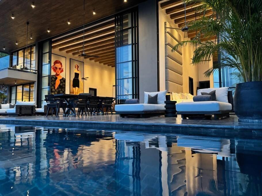 Villa Saru Sea View Luxury Villa Villa in Ko Samui