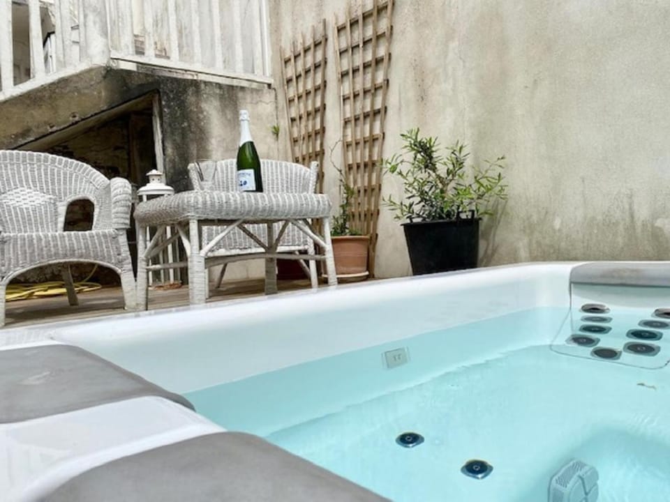 Hot Tub