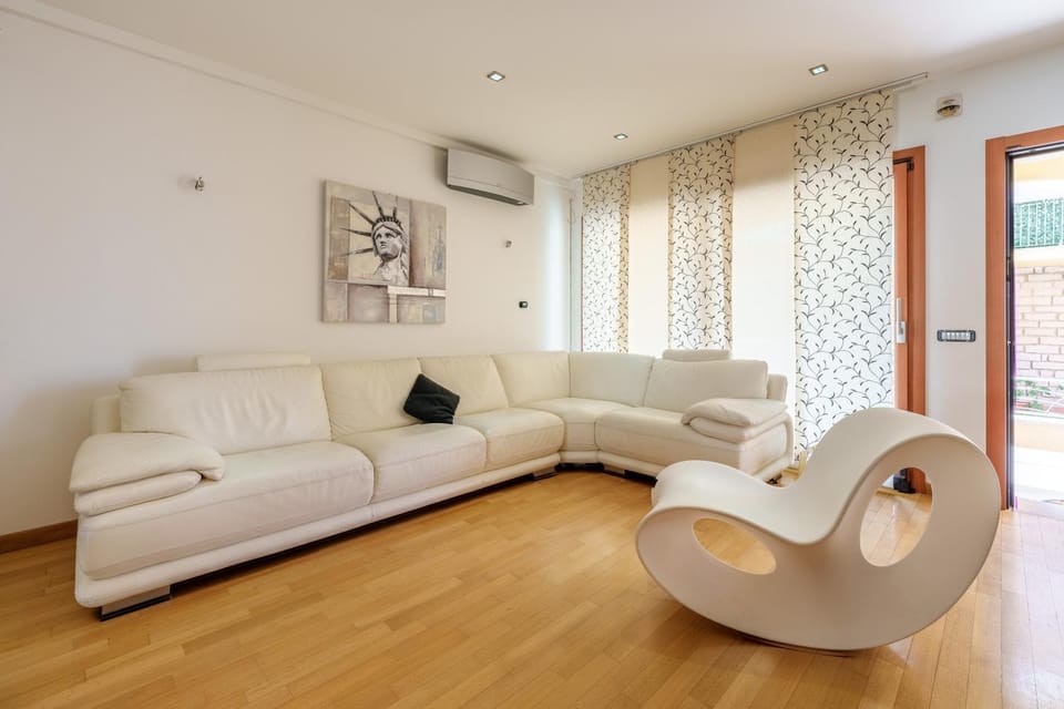 Property building, Living room