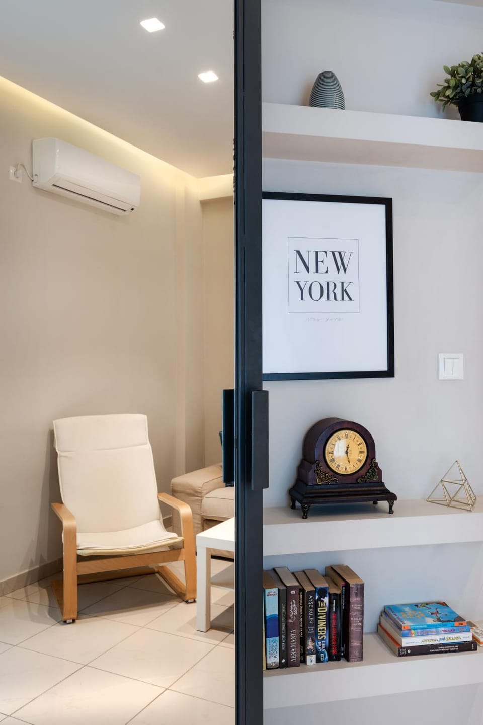 Modern Faliro Flat Apartment in Piraeus Regional Unit, Greece