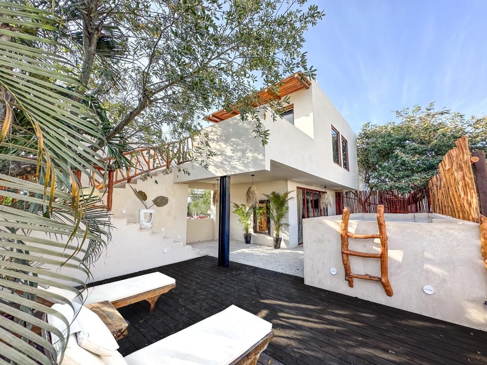 amazing suite looking at the pool with jacuzzi excellent location Apartment in Playa del Carmen
