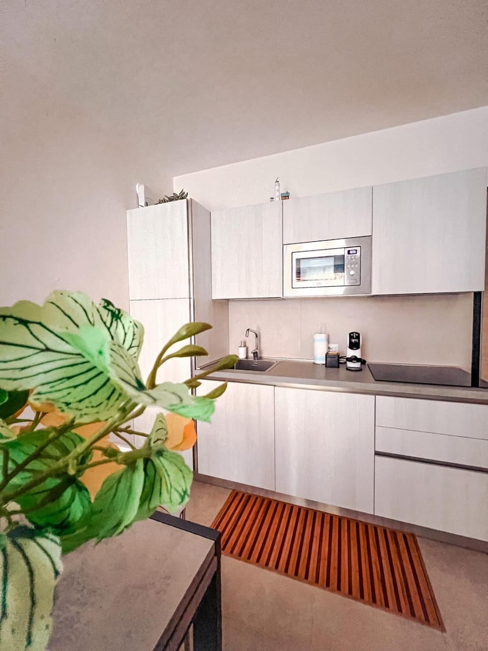 Apartment Mare45 - 10 minutes walk from the beach with one private ombrella and three sun-beds Apartment in Veneto