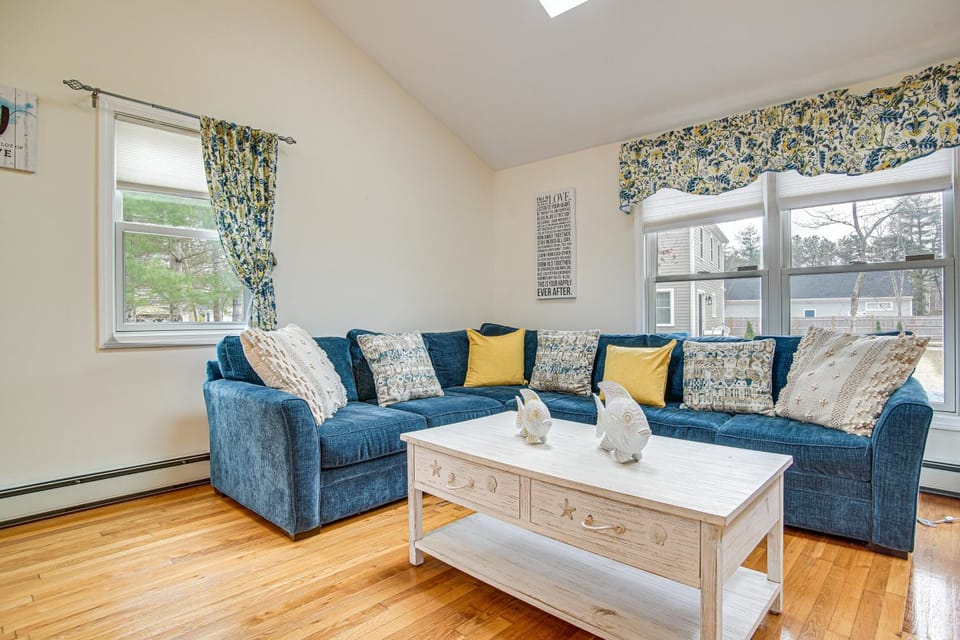 2 Mi to Beach: Falmouth Group Getaway w/ Game Room House in East Falmouth