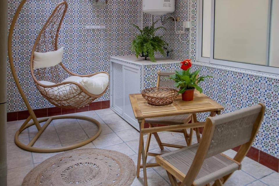 Patio, Kitchen or kitchenette