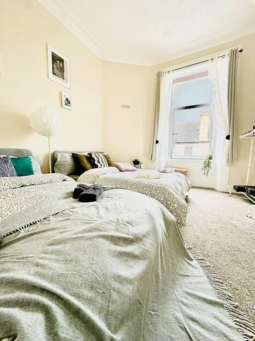 Dumbarton cosy home, Loch Lomond Apartment in Scotland