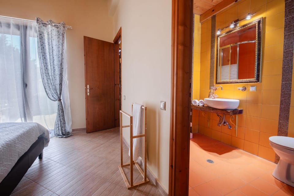 Toilet, Bathroom, Photo of the whole room, Bedroom