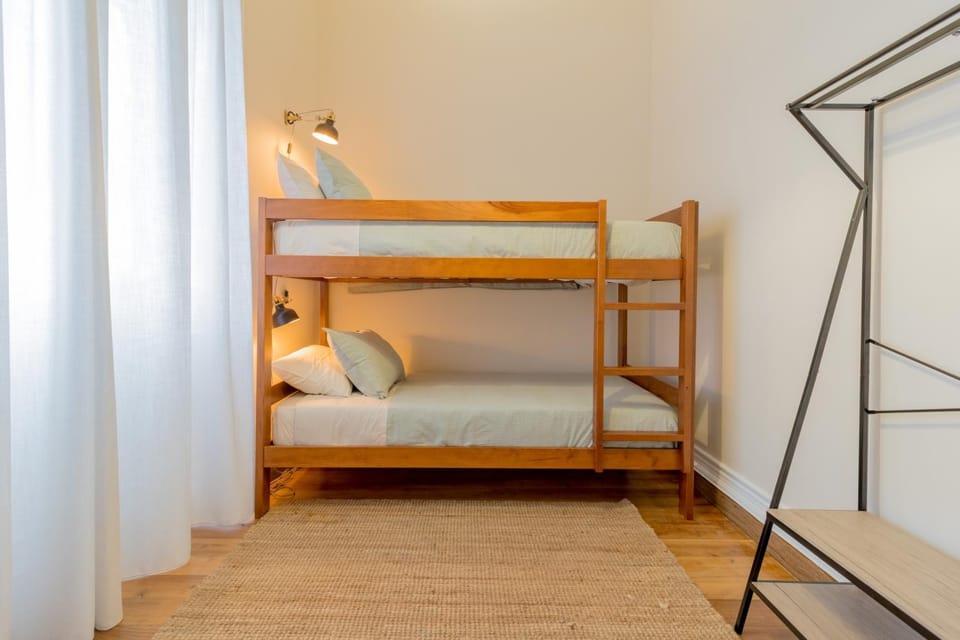 Bed, Photo of the whole room, Bedroom, bunk bed